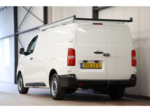 Toyota ProAce 2.0 D-4D LANG L3H1 IMPERIAAL 2500KG TREKHAAK ActivLease financial lease