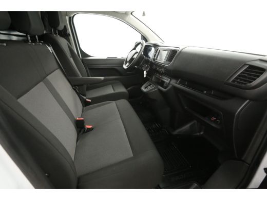 Toyota ProAce L2H1 50 kWh | Snelladen | SOH 99% | Airco | Cruise | Carplay | 3 Zits | Parkeersens. ActivLease financial lease