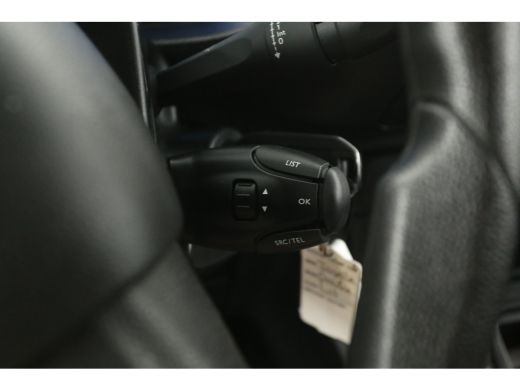 Toyota ProAce L2H1 50 kWh | Snelladen | SOH 99% | Airco | Cruise | Carplay | 3 Zits | Parkeersens. ActivLease financial lease