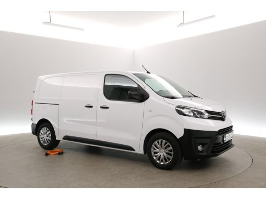 Toyota ProAce L2H1 50 kWh | Snelladen | SOH 99% | Airco | Cruise | Carplay | 3 Zits | Parkeersens. ActivLease financial lease