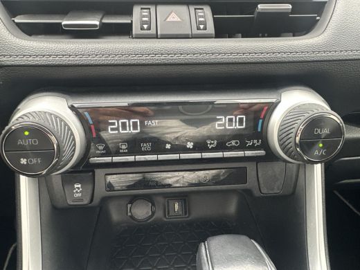 Toyota RAV4 2.5 Hybrid Dynamic ActivLease financial lease