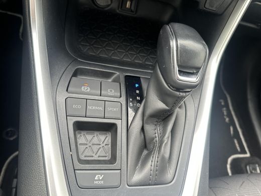 Toyota RAV4 2.5 Hybrid Dynamic ActivLease financial lease