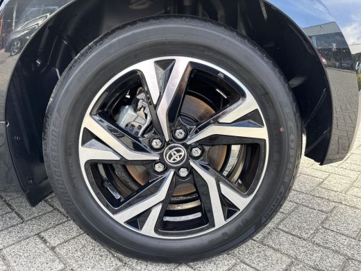 Toyota Yaris 1.5 Hybrid 115 Dynamic | All-in prijs | Automaat | Parkeersensoren ActivLease financial lease