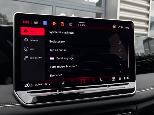 Volkswagen Tiguan 1.5 TSI eHybrid 204 pk Elegance | Wegklapbare Trekhaak | Achteruitrijcamera | Cruise control adap... ActivLease financial lease