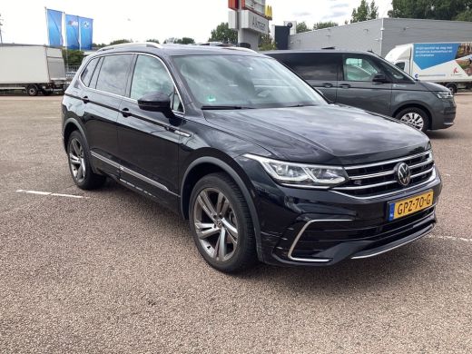 Volkswagen Tiguan Allspace 1.5 TSI 150 pk R-Line Business 7pers. 7-DSG | Trekhaak wegklapbaar |  Apple Carplay | Stoel\stuur... ActivLease financial lease