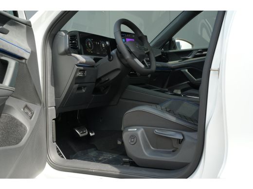 Volkswagen Tiguan R-Line Edition - eHybrid | TREKHAAK | PANORAMADAK | | TREKHAAK | PANORAMADAK | STOEL + STUUR VERW... ActivLease financial lease