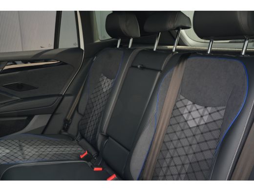 Volkswagen Tiguan R-Line Edition - eHybrid | TREKHAAK | PANORAMADAK | | TREKHAAK | PANORAMADAK | STOEL + STUUR VERW... ActivLease financial lease