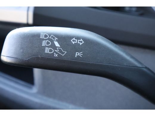 Volkswagen Transporter 2.0 TDI L1 H1 Airco Geisoleerde Laadruimte ActivLease financial lease