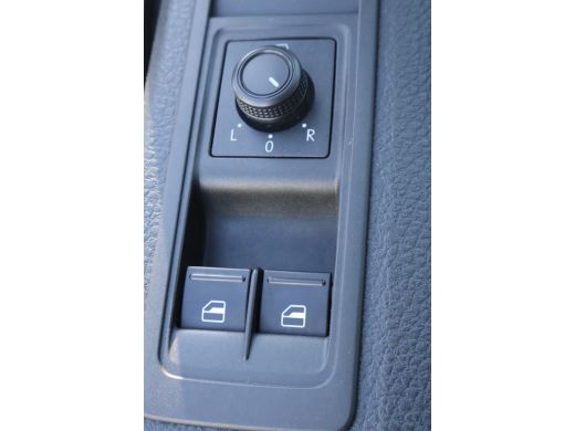 Volkswagen Transporter 2.0 TDI L1 H1 Airco Geisoleerde Laadruimte ActivLease financial lease