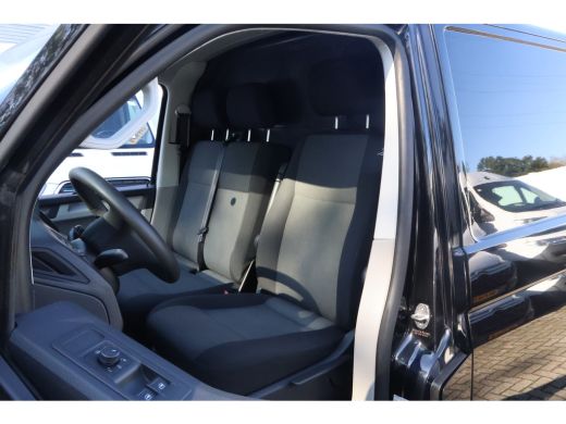 Volkswagen Transporter 2.0 TDI L1 H1 Airco Geisoleerde Laadruimte ActivLease financial lease
