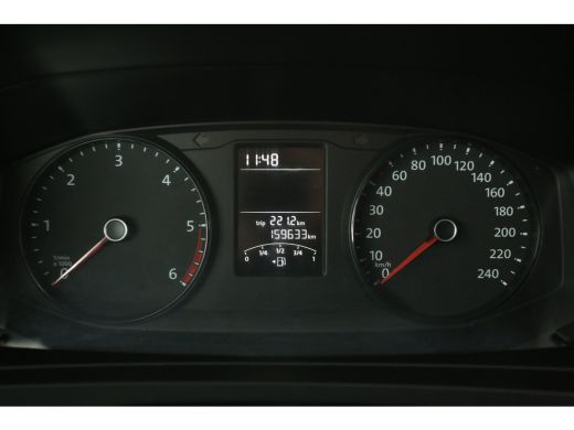 Volkswagen Transporter 2.0 TDI L1H1 | Airco | Cruise | 3 Zits | 2xSchuifdeur | Trekhaak | Parkeersens. ActivLease financial lease