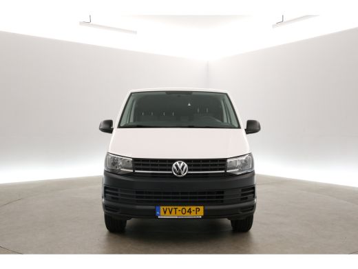 Volkswagen Transporter 2.0 TDI L1H1 | Airco | Cruise | 3 Zits | 2xSchuifdeur | Trekhaak | Parkeersens. ActivLease financial lease