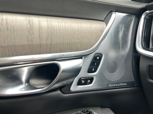 Volvo  V90 2.0 T8 Plug-in hybrid AWD Ultra Dark | Luchtvering | Massage | Bowers&Wilkins | SoH97% | HU-Displ... ActivLease financial lease