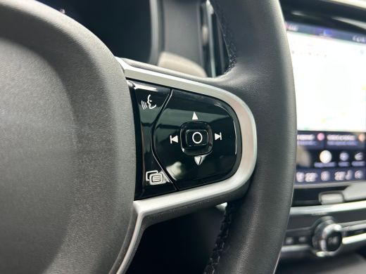 Volvo  V90 2.0 T8 Plug-in hybrid AWD Ultra Dark | Luchtvering | Massage | Bowers&Wilkins | SoH97% | HU-Displ... ActivLease financial lease