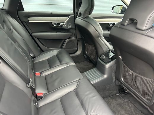 Volvo  V90 2.0 T8 Plug-in hybrid AWD Ultra Dark | Luchtvering | Massage | Bowers&Wilkins | SoH97% | HU-Displ... ActivLease financial lease