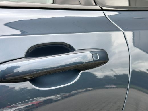 Volvo  V90 2.0 T8 Plug-in hybrid AWD Ultra Dark | Luchtvering | Massage | Bowers&Wilkins | SoH97% | HU-Displ... ActivLease financial lease