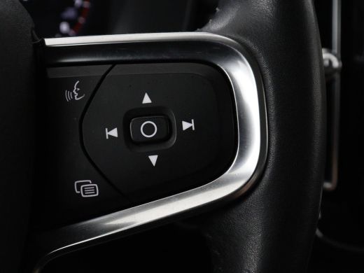 Volvo  XC40 1.5 T2 Business Pro | 1e eigenaar | Trekhaak | Carplay | Navigatie | Adaptive cruise | Side Assis... ActivLease financial lease