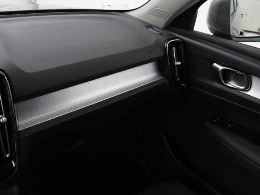 Volvo  XC40 1.5 T2 Business Pro | 1e eigenaar | Trekhaak | Carplay | Navigatie | Adaptive cruise | Side Assis... ActivLease financial lease