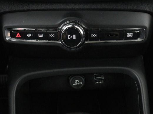 Volvo  XC40 1.5 T2 Business Pro | 1e eigenaar | Trekhaak | Carplay | Navigatie | Adaptive cruise | Side Assis... ActivLease financial lease