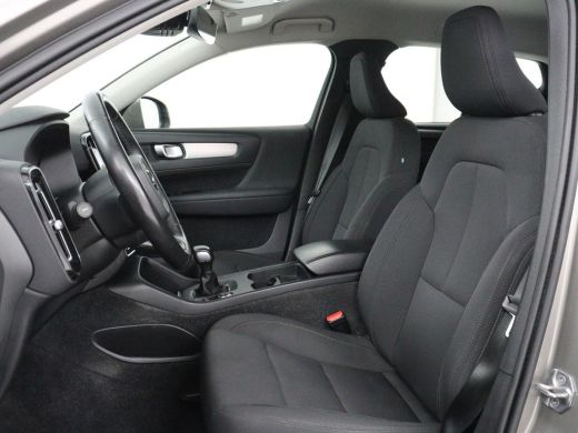 Volvo  XC40 1.5 T2 Business Pro | 1e eigenaar | Trekhaak | Carplay | Navigatie | Adaptive cruise | Side Assis... ActivLease financial lease