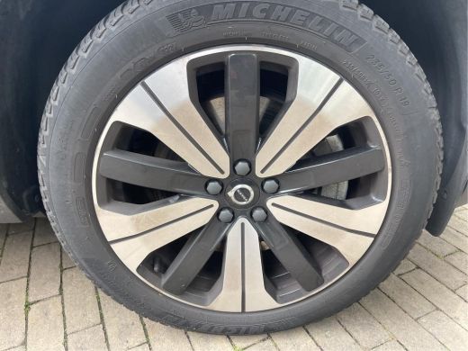 Volvo  XC40 1.5 T4 Plug-in hybrid Ultimate Bright NL-AUTO | PANODAK | TREKHAAK | HARMAN KARDON ActivLease financial lease