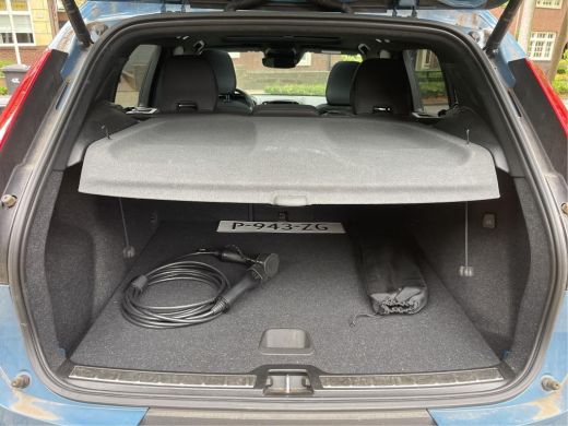 Volvo  XC40 1.5 T4 Plug-in hybrid Ultimate Bright NL-AUTO | PANODAK | TREKHAAK | HARMAN KARDON ActivLease financial lease