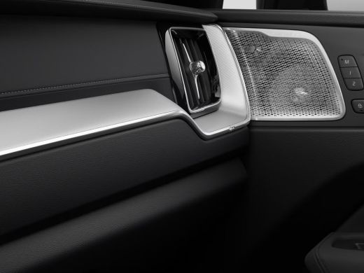 Volvo  XC60 2.0 T8 Plug-in hybrid AWD Ultra Dark Exec. Ed. | Achterbank verwarmd | Bowers & Wilkins audiosyst... ActivLease financial lease