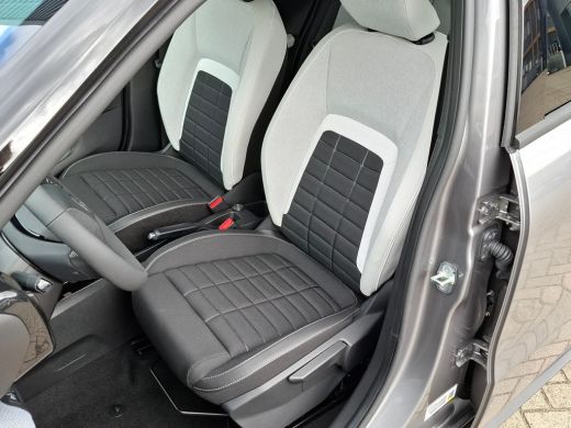 Citroën C3 Max | Achteruitrijcamera | Dagrijverlichting | Draadloze telefoonlader ActivLease financial lease