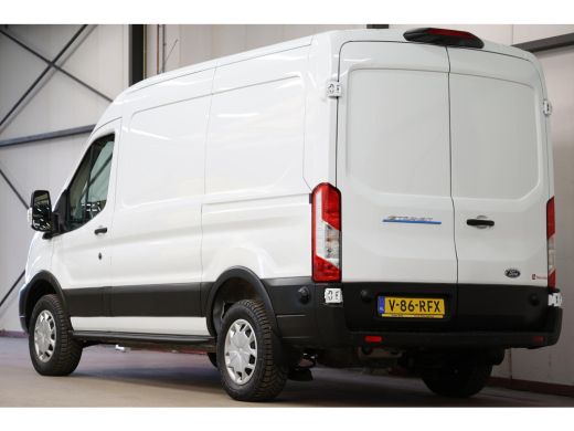 Ford E-Transit 350 L2H2 Trend 68 kWh ActivLease financial lease