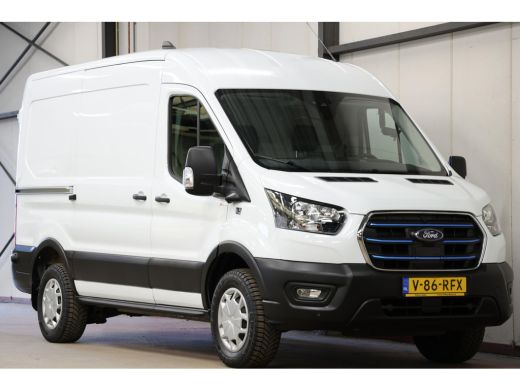 Ford E-Transit 350 L2H2 Trend 68 kWh ActivLease financial lease