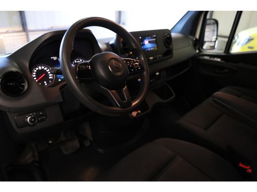 Mercedes-Benz Sprinter 2.2 CDI AUTOMAAT L2H2 IMPERIAAL TREKHAAK ActivLease financial lease