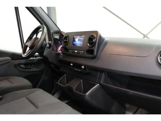 Mercedes-Benz Sprinter 2.2 CDI AUTOMAAT L2H2 IMPERIAAL TREKHAAK ActivLease financial lease