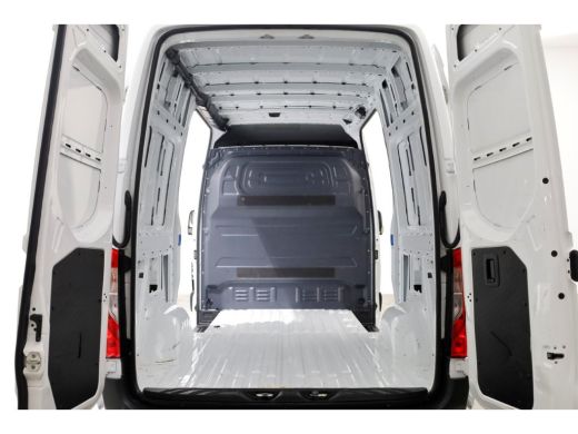 Mercedes-Benz Sprinter 317 CDI 170pk 9G Automaat L2H2 RWD Airco/2x Schuifdeur/Trekhaak 3500kg 05-2022 ActivLease financial lease