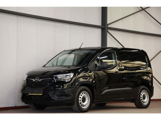 Opel Combo-e L1H1 50 kWh AIRCO PDC ActivLease financial lease