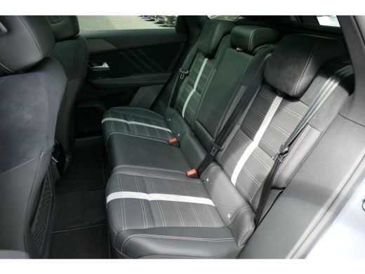 Opel Grandland Ultimate - Electric | Draadloze telefoonlader (Inductie) | Elektronische klimaatregeling met twee... ActivLease financial lease