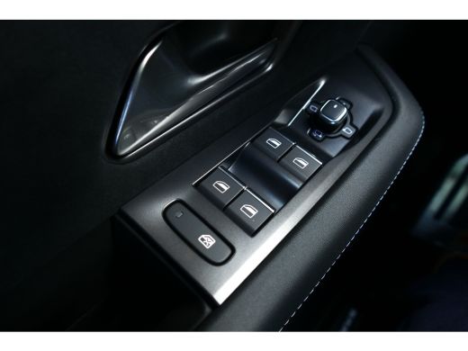 Opel Grandland Ultimate - Electric | Draadloze telefoonlader (Inductie) | Elektronische klimaatregeling met twee... ActivLease financial lease