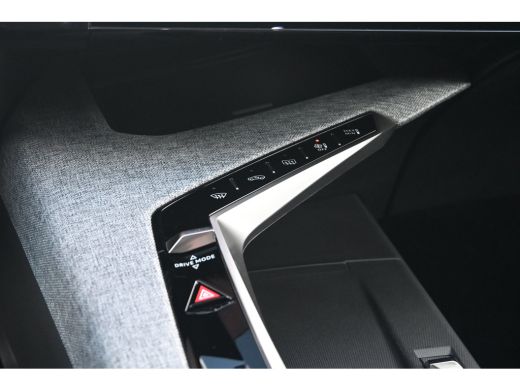 Peugeot 5008 GT | Adaptieve cruise control met Stop&Go functie | LED 3D-achterlichten | Pack Safety Plus ActivLease financial lease