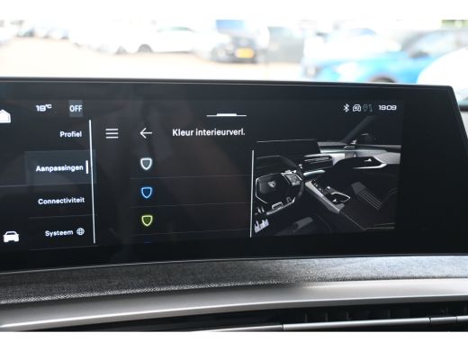 Peugeot 5008 GT | Adaptieve cruise control met Stop&Go functie | LED 3D-achterlichten | Pack Safety Plus ActivLease financial lease
