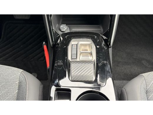 Peugeot e-2008 Allure | Active Safety Brake met camera en radar (automatisch noodremsysteem) met Distance Alert ... ActivLease financial lease