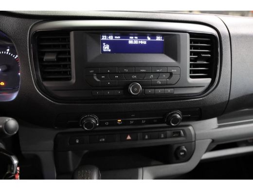 Peugeot Expert 2.0 BlueHDI 120 L3H1 LANG 2500KG TREKVERMOGEN ActivLease financial lease