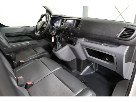 Peugeot Expert 2.0 BlueHDI 120 L3H1 LANG 2500KG TREKVERMOGEN ActivLease financial lease