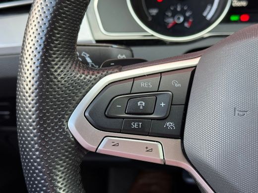 Volkswagen Passat Variant 1.4 TSI PHEV GTE Business | Navigatie | Carplay | Camera | Elek. Stoel | Massage | Stoelv... ActivLease financial lease