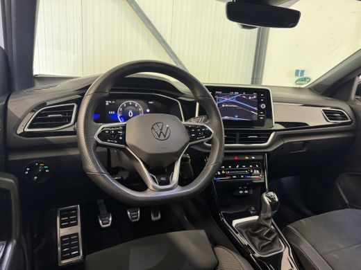 Volkswagen T-Roc TSI 110PK R-LINE BUSINESS CAMERA/MASSAGE/IQ.LIGHT ActivLease financial lease