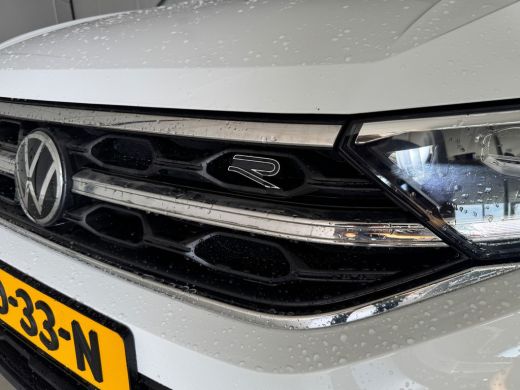 Volkswagen T-Roc TSI 110PK R-LINE BUSINESS CAMERA/MASSAGE/IQ.LIGHT ActivLease financial lease