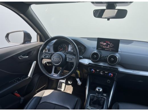 Audi Q2 35 TFSI 150PK S-LINE EDITION NAVI/PDC/HALF-LEDER ActivLease financial lease