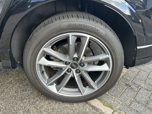 Audi Q3 45 TFSI e S edition 3X S LINE VAN: 39.900,- VOOR: 36.877,- UW HERFST VOORDEEL: 3.023,- | BLACK OP... ActivLease financial lease