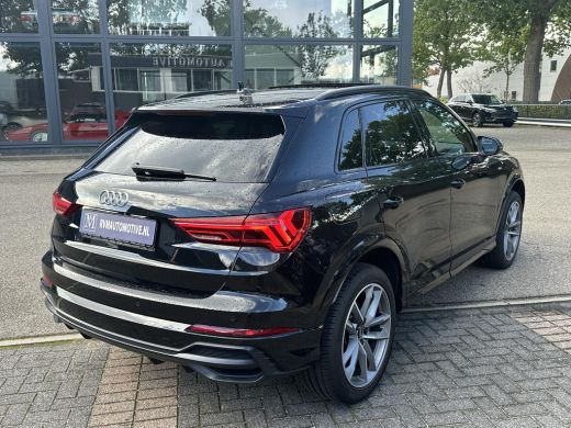 Audi Q3 45 TFSI e S edition 3X S LINE VAN: 39.900,- VOOR: 36.877,- UW HERFST VOORDEEL: 3.023,- | BLACK OP... ActivLease financial lease