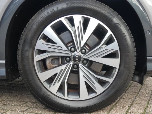 Audi Q4 e-tron 40 Advanced edition 77 kWh | SOH 94% | TREKHAAK | ADAPTIVE CRUISE | CAMERA | PARKEERSENSOREN V+A ... ActivLease financial lease