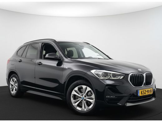 BMW X1 xDrive25e Executive CAMERA/NAVI/HEAD-UP ActivLease financial lease