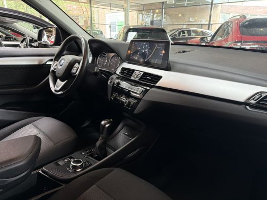 BMW X1 xDrive25e Executive CAMERA/NAVI/HEAD-UP ActivLease financial lease